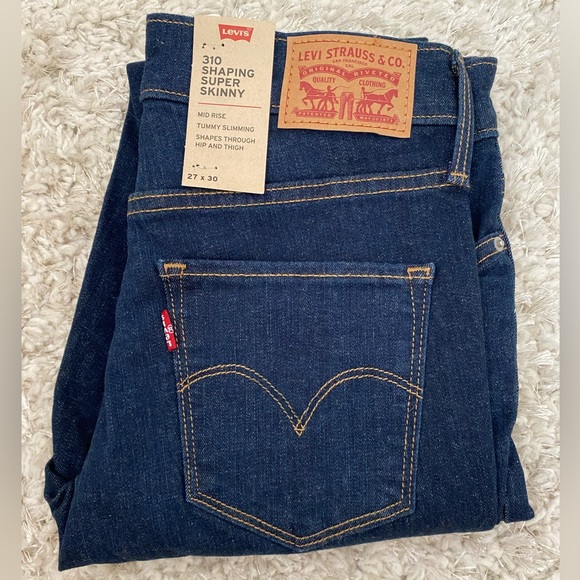 Levi’s 310 Shaping Super Skinny Jean NWT - Picture 1 of 6